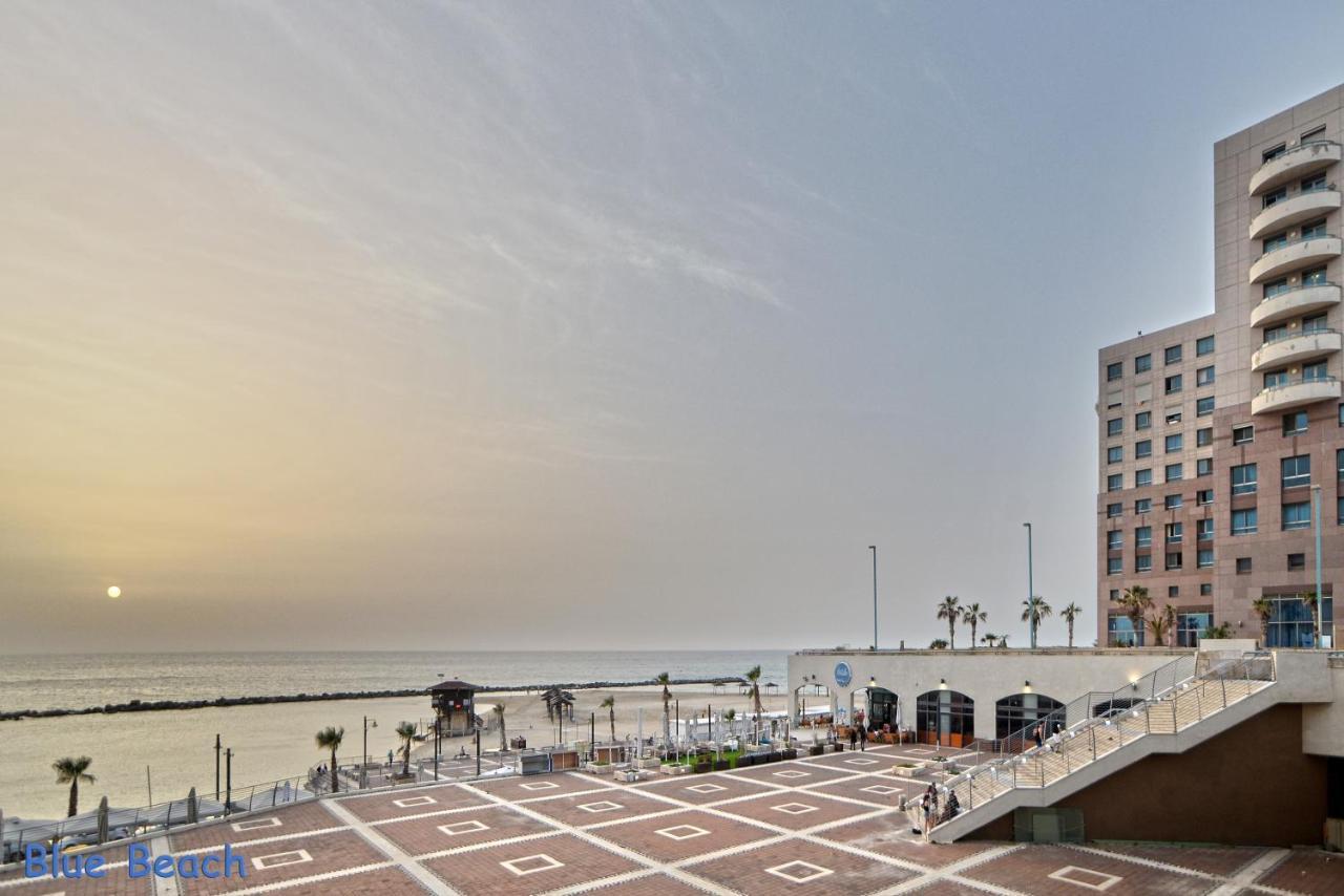 Haifa Almog Tower- "Blue Reef" Suite On The Sea Bagian luar foto