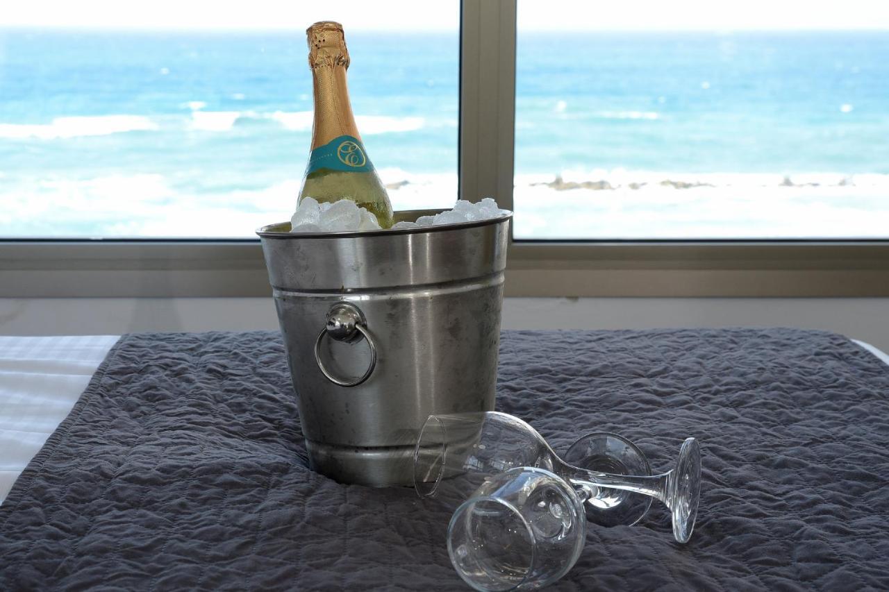 Haifa Almog Tower- "Blue Reef" Suite On The Sea Bagian luar foto